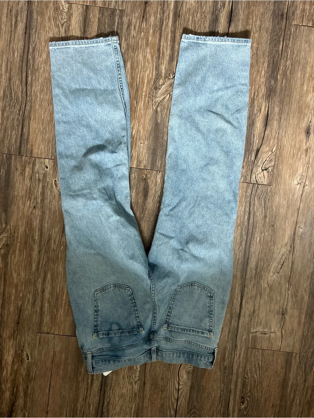 Old Navy Light Blue Ripped Relaxed Fit Jeans